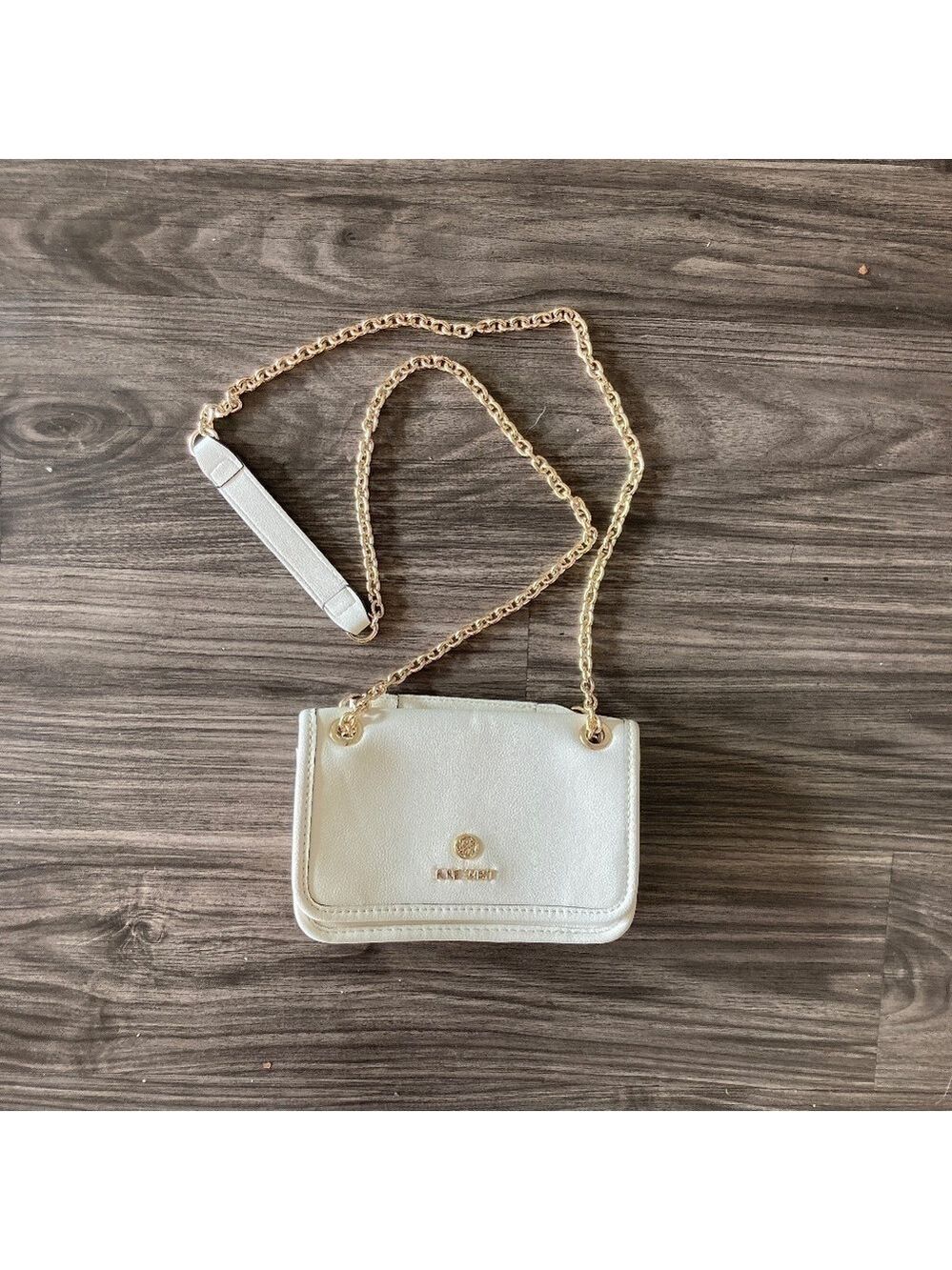 Nine West Saoirse Mini Convertible Crossbody Flap Bag in Cream with Gold - Picture 4 of 13